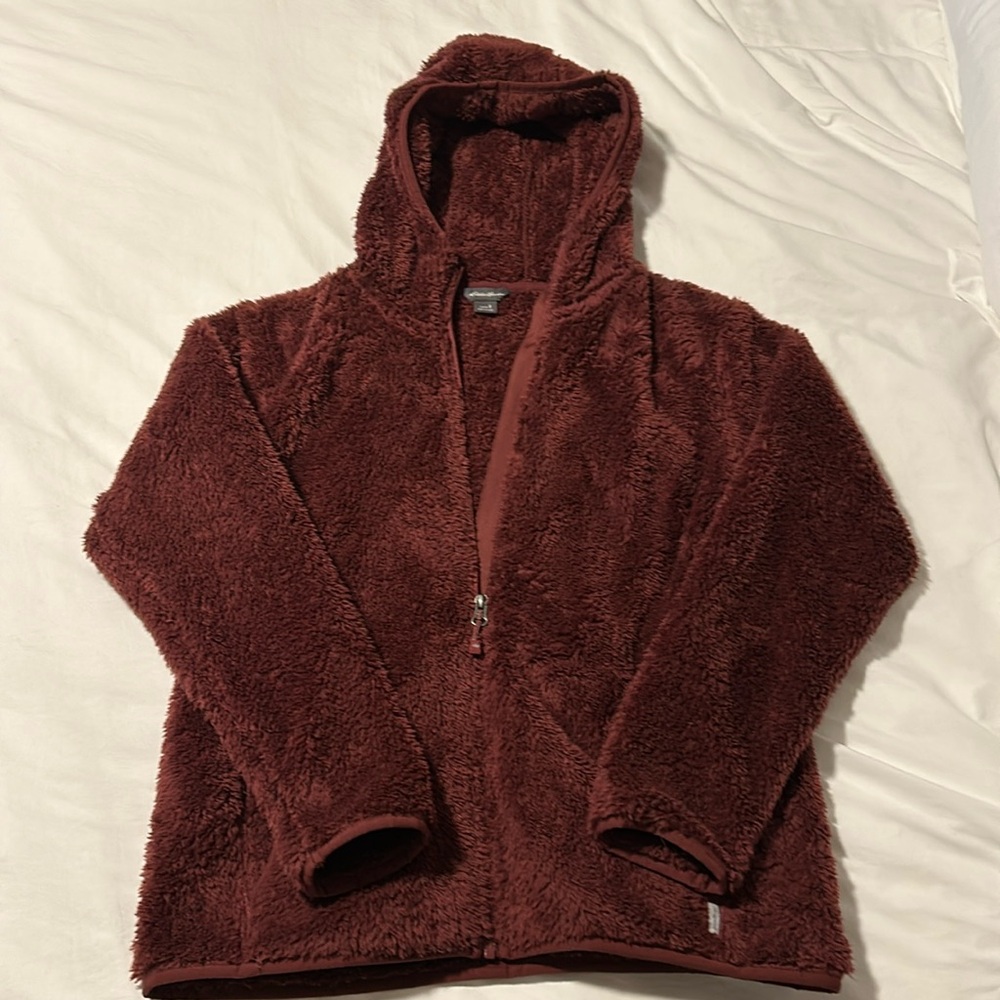 Women’s fuzzy burgundy hooded zip up